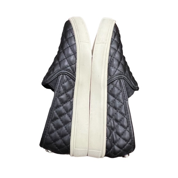 Steve Madden Black Slip-On Sneakers Size 1 Big Girl - Picture 6 of 9